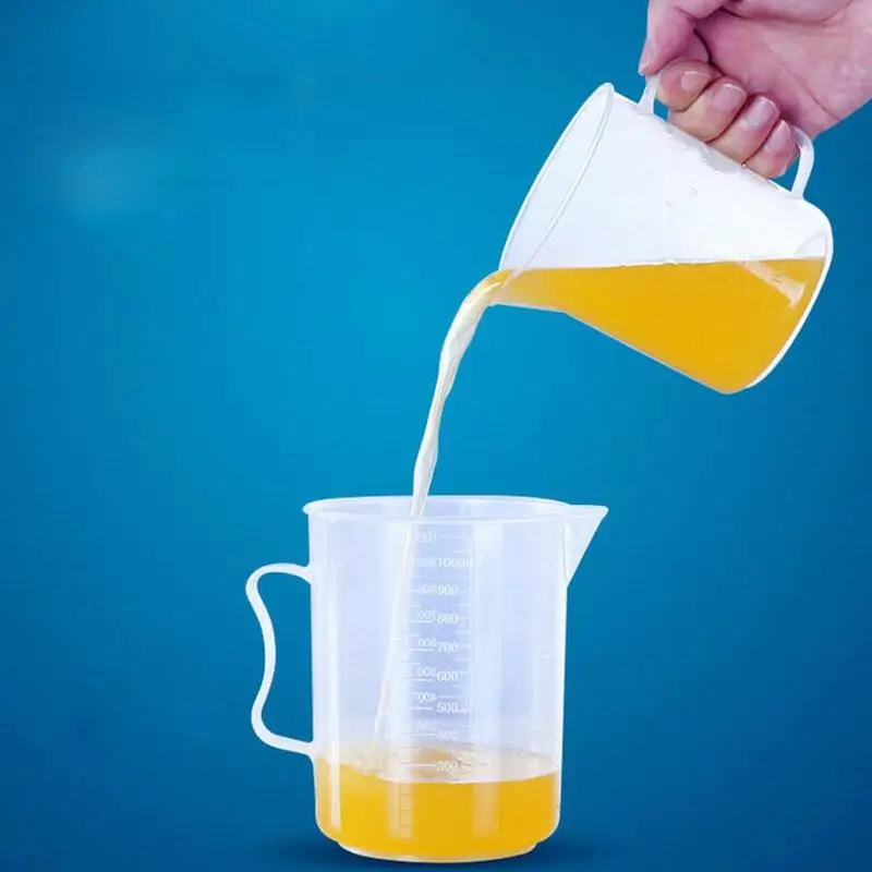 Kubek z dzióbkiem 250/500/1000 – Pour Spout Pitcher recenzja i cena