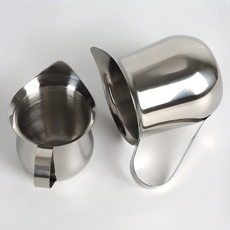 Nowy dzbanek do spieniania mle – Pour Spout Pitcher recenzja i cena